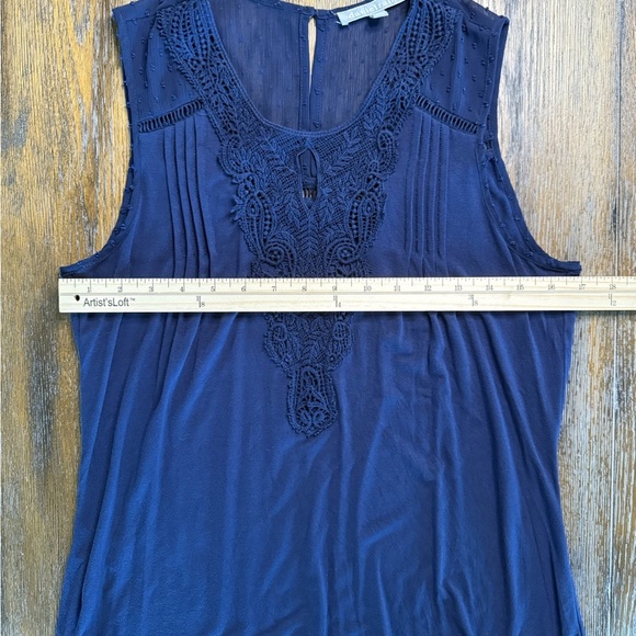 Daniel Rainn Ranella Navy Crochet Front Keyhole Sleeveless Knit Top Size M - Picture 2 of 9